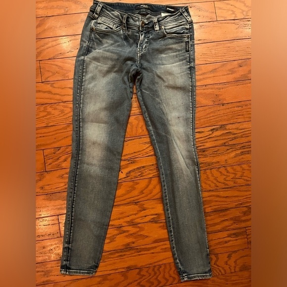 Women's Silver Jeans Co Aiko Mid Super Skinny 28 x31 - Picture 1 of 5